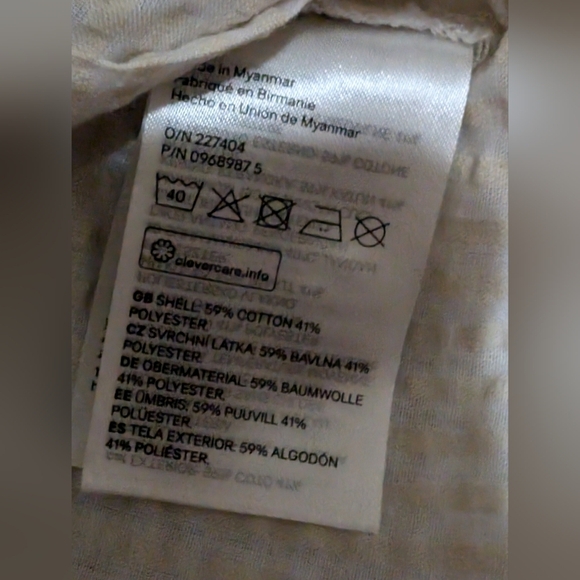 H&M Divided Cream Textured Button-Down Shirt - Picture 9 of 12